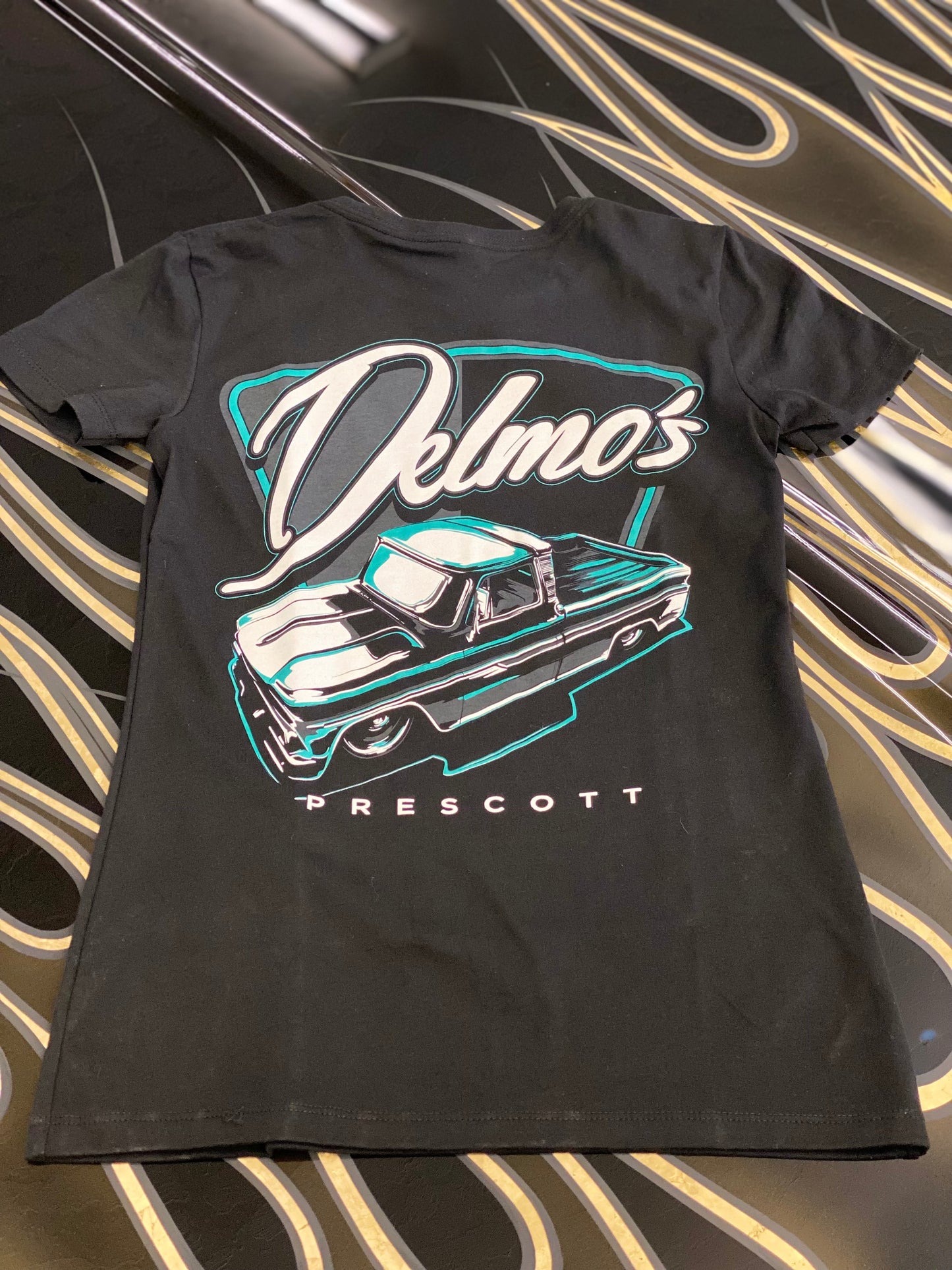 Delmo's Womens Black Prescott Crew Neck T-Shirt