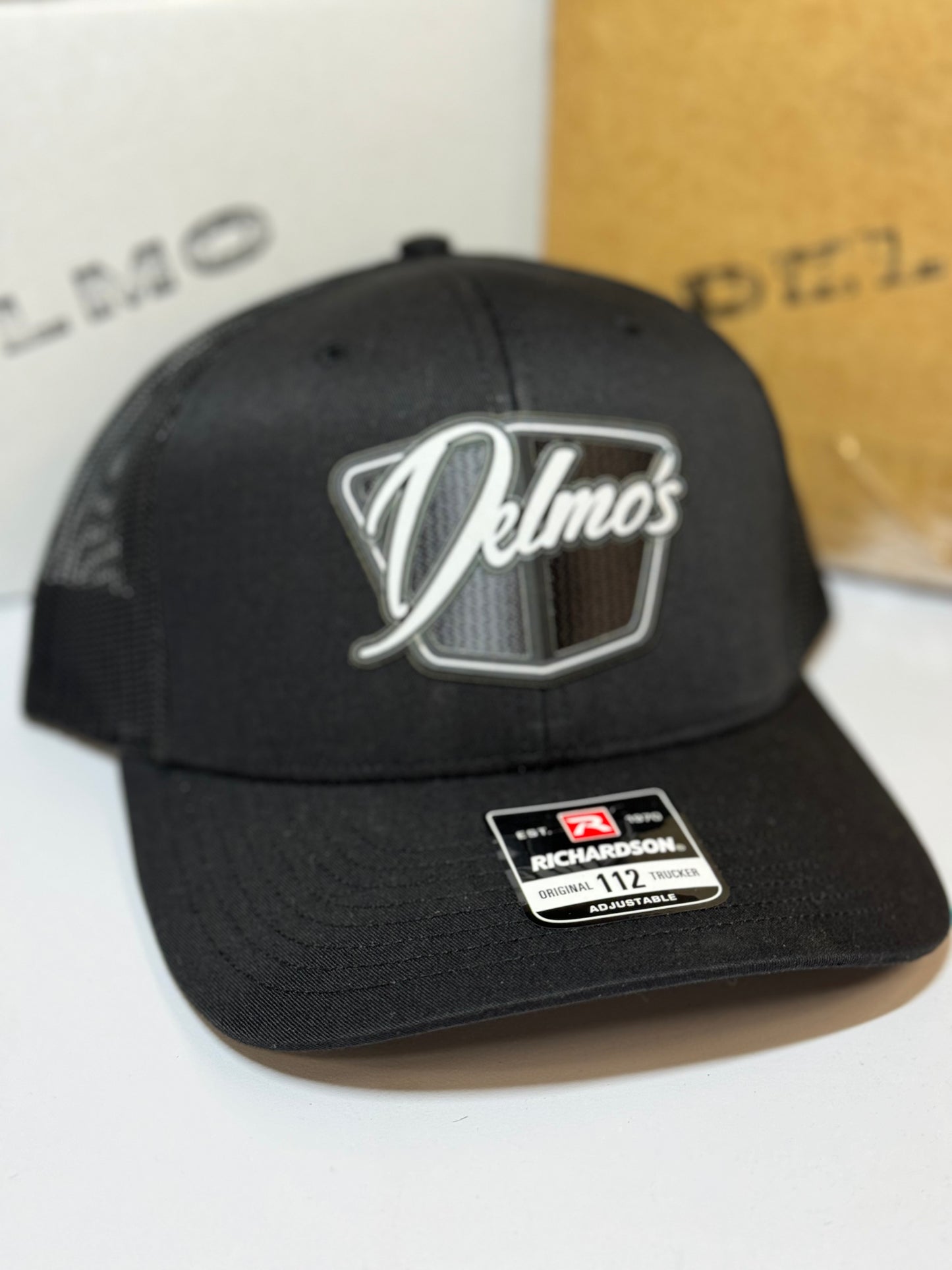 Delmo's Logo Black/Black Mesh Precurved Snapback