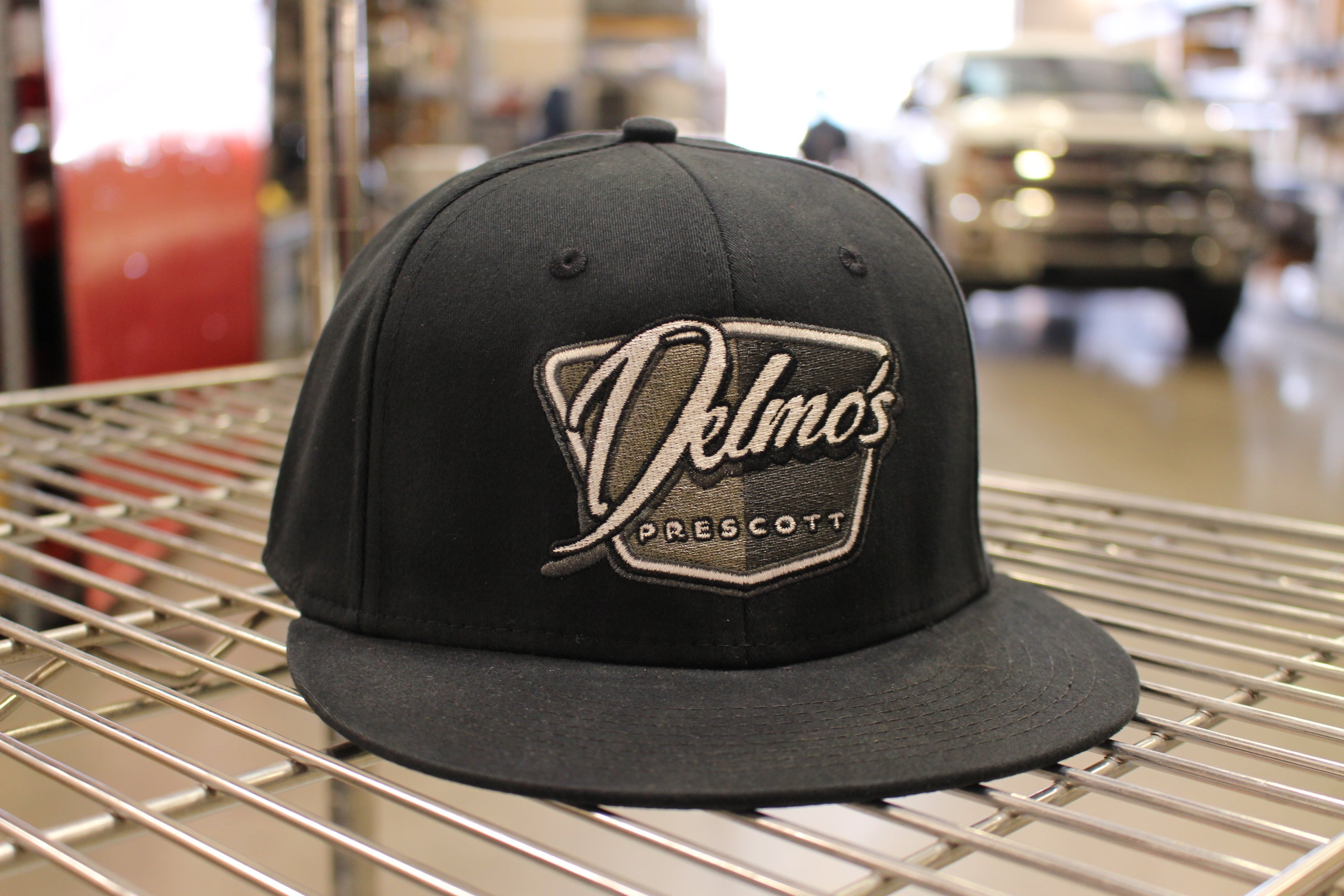 Delmo's Prescott Logo Flat Bill Fitted Black | DelmoSpeed – DELMO SPEED